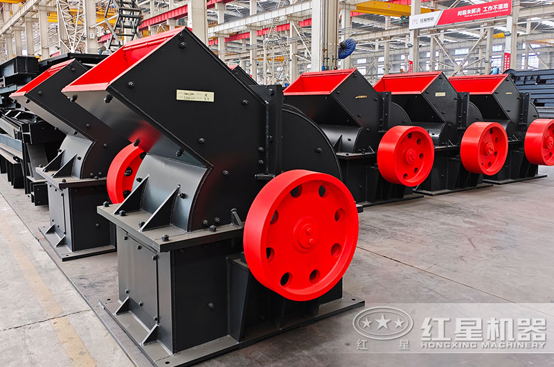 800×600錘式破碎機圖片