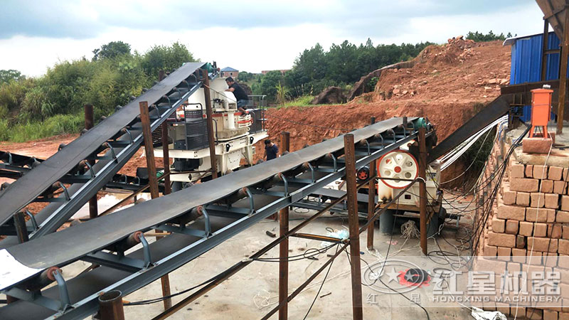 1060破碎機(jī)搭配制砂機(jī)破碎軟性石料，日產(chǎn)量3230噸