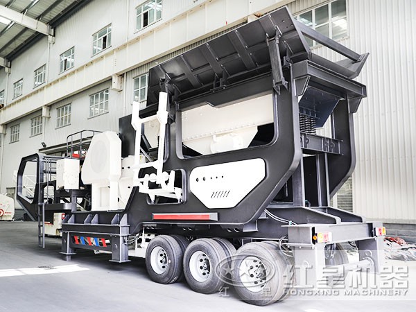 紅星時(shí)產(chǎn)200噸青石移動(dòng)式破碎機(jī)