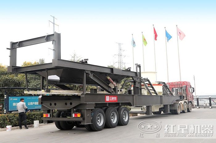 江西選用移動制砂機(jī)開往施工現(xiàn)場