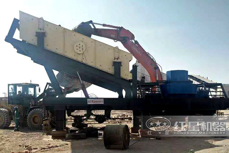 小型移動制砂機(jī)現(xiàn)場