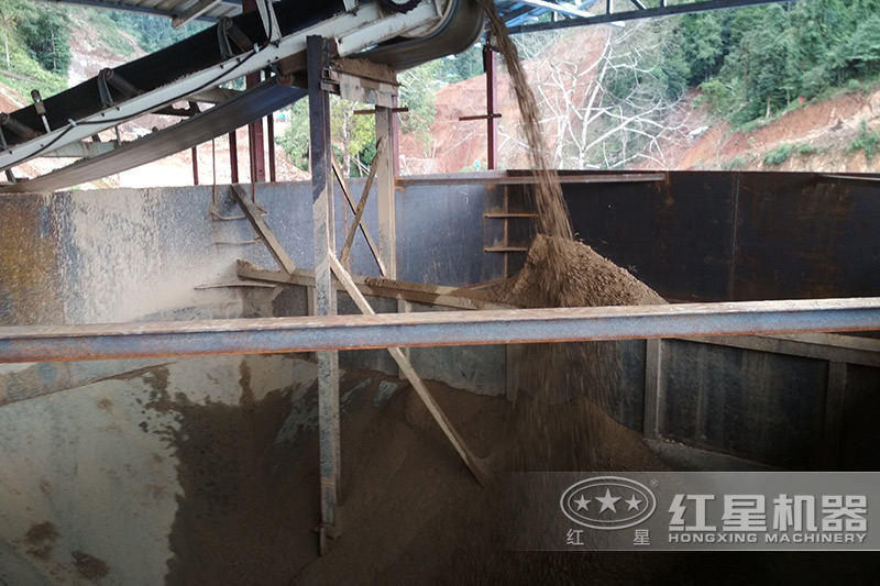 風化砂成品現(xiàn)場