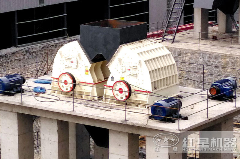 兩臺(tái)錘破共同作業(yè)，提高效率