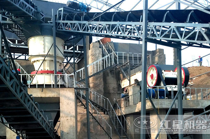 小型破碎機(jī)多種組合搭配方式，高產(chǎn)高收益