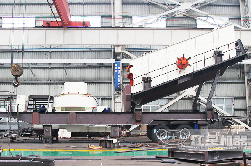 沖擊破移動制砂機，用于河卵石制砂+篩分