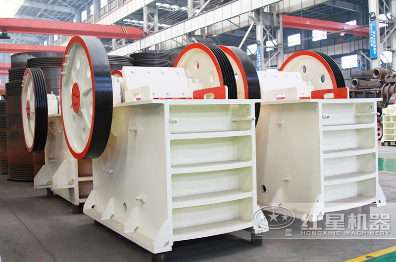 每小時(shí)500噸大型破碎機(jī)多少錢一臺？