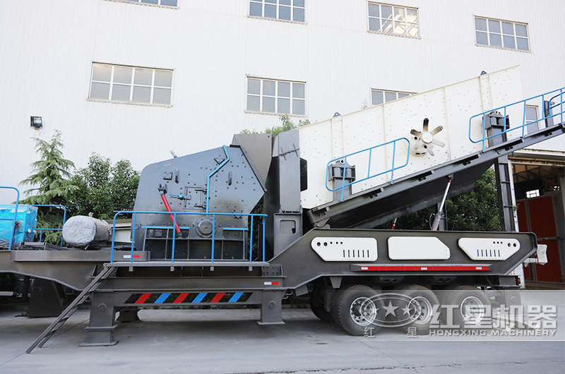 反擊破移動(dòng)式破碎站，用于二段細(xì)碎+篩分