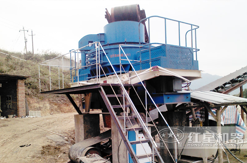 鵝卵石制砂生產(chǎn)線(xiàn)現(xiàn)場(chǎng)