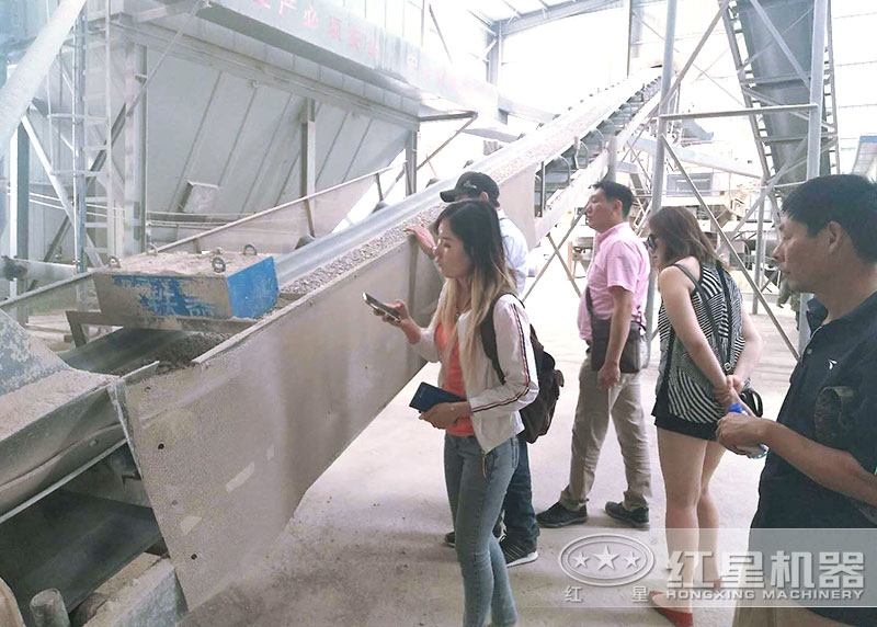 采石場石料生產(chǎn)線客戶實(shí)地考察